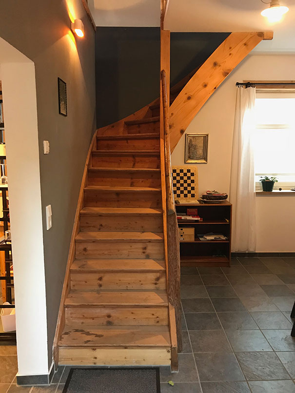 Gästehaus Alte Wäscherei - Treppe ins Obergeschoss
